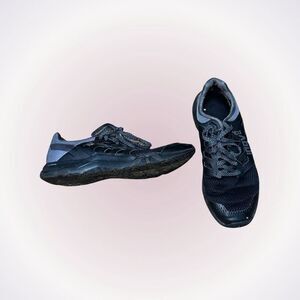 Inov8 WOD black flat workout lifting shoes | Sz 9.5